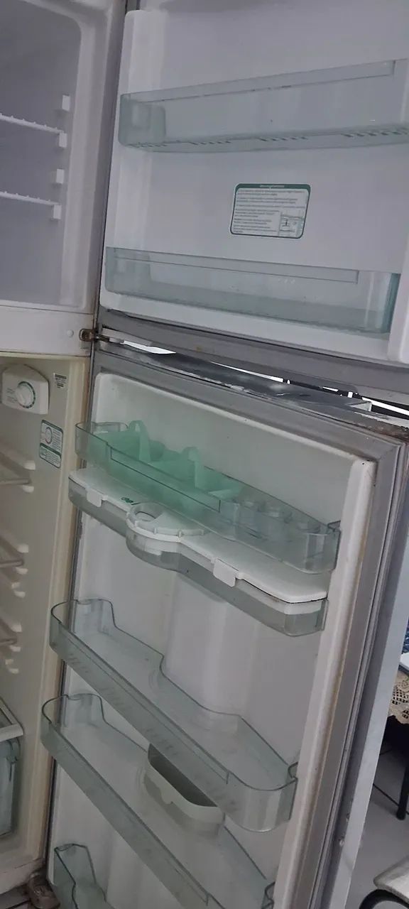 Geladeira Consul Duplex Usada - Envelopada em Prata - Foto 4