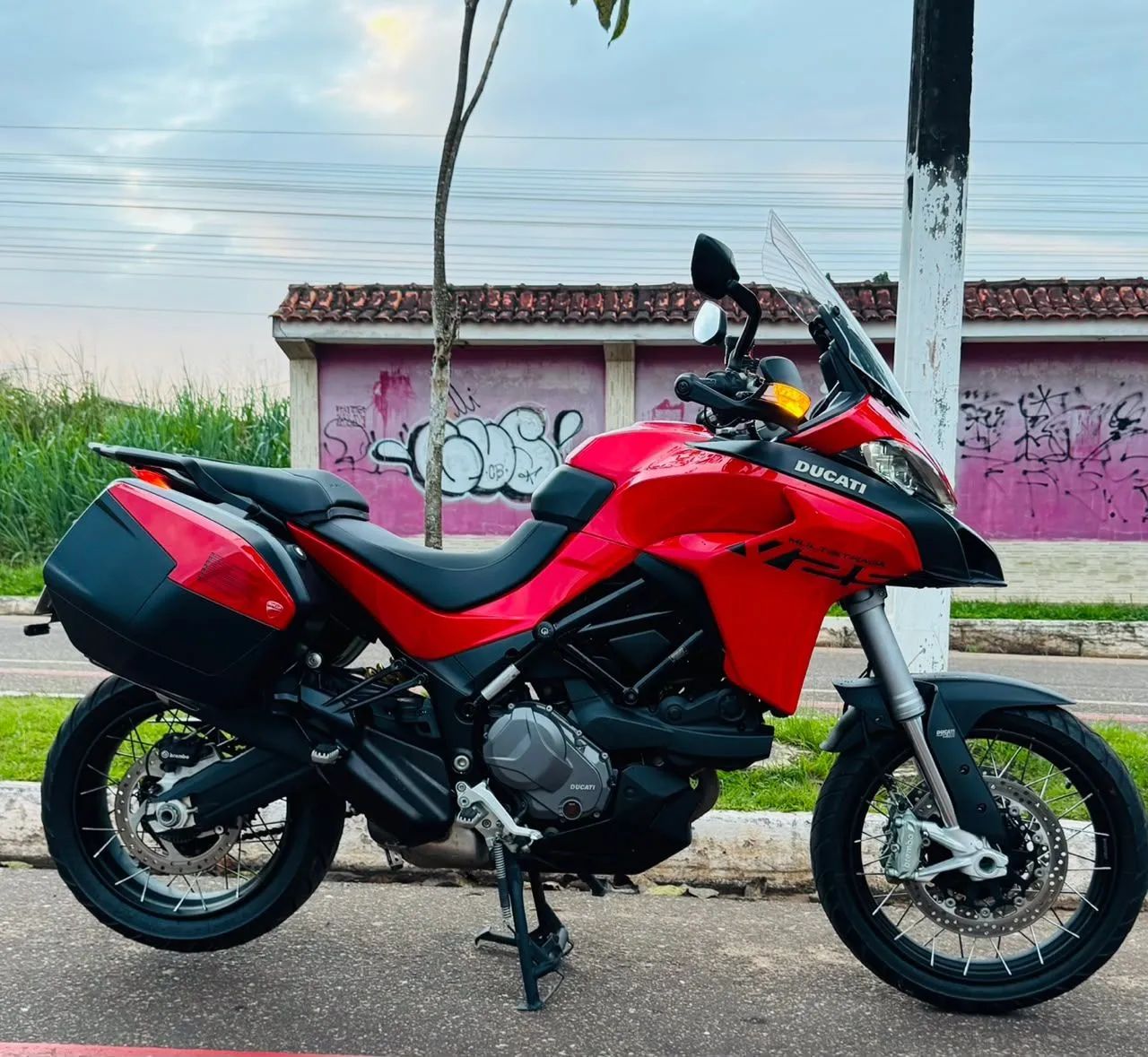 Ducati 950 V2 S - Foto 4