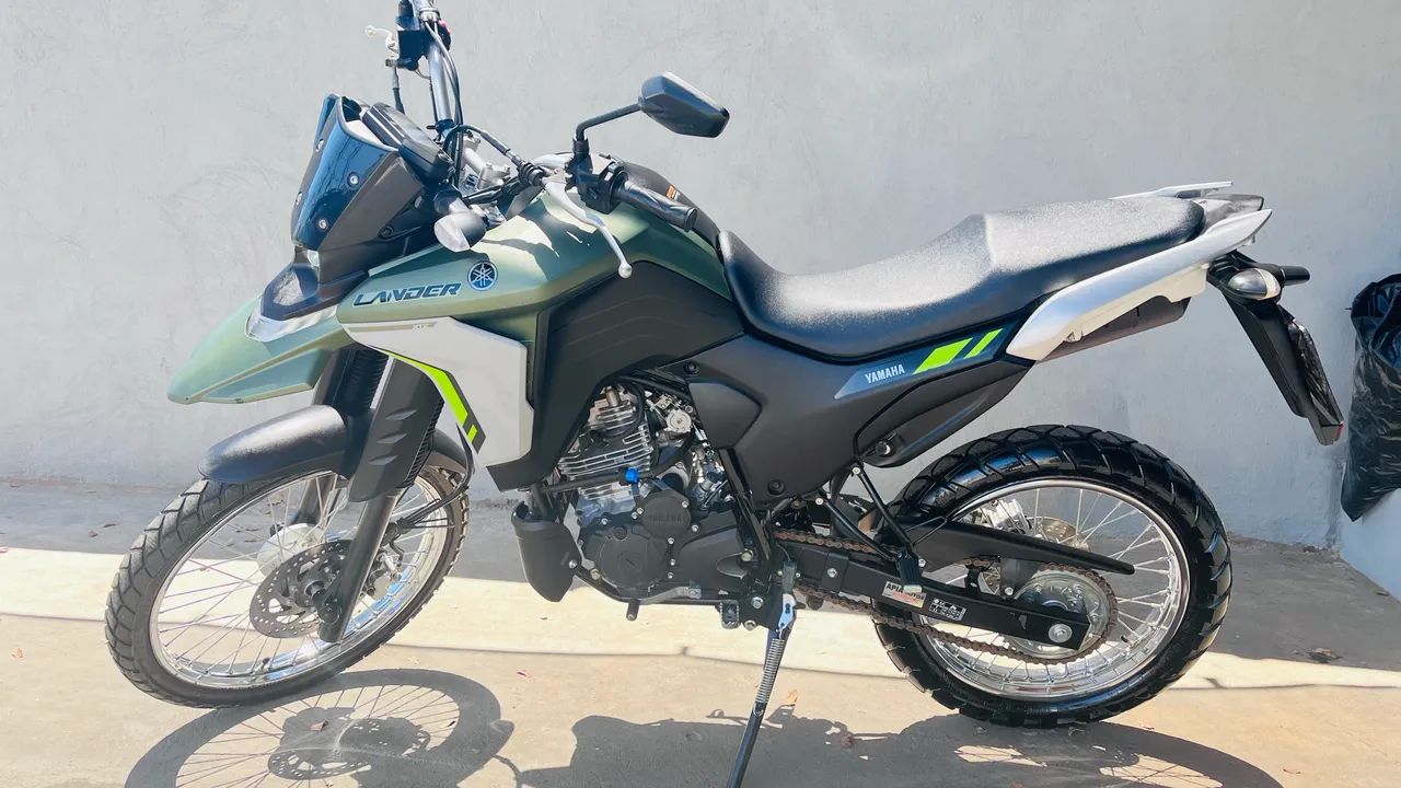 LANDER 250  - Foto 2