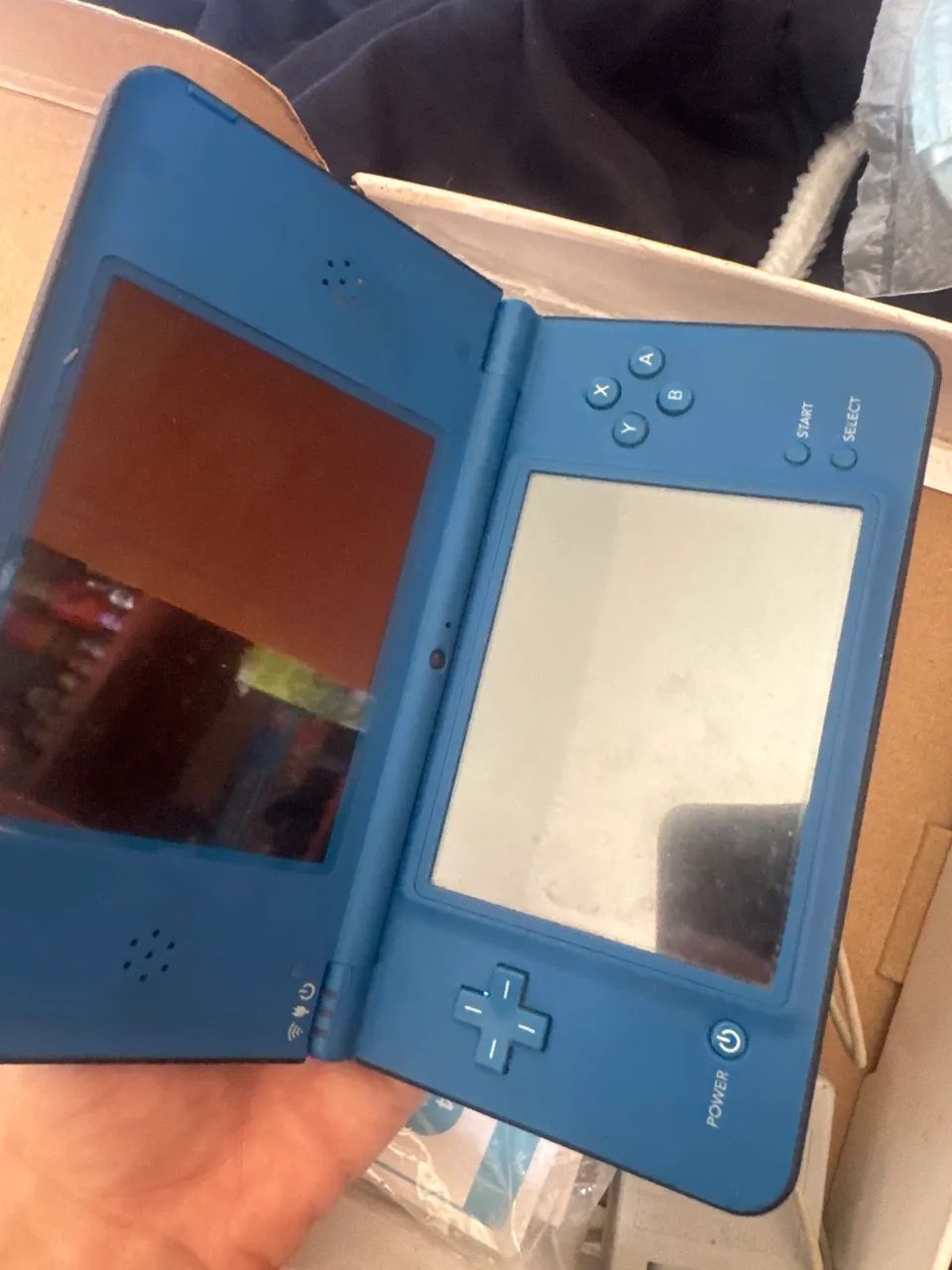 Nintendo DSiXL - Foto 2