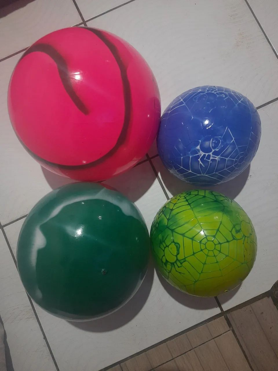 Bolas leves 
