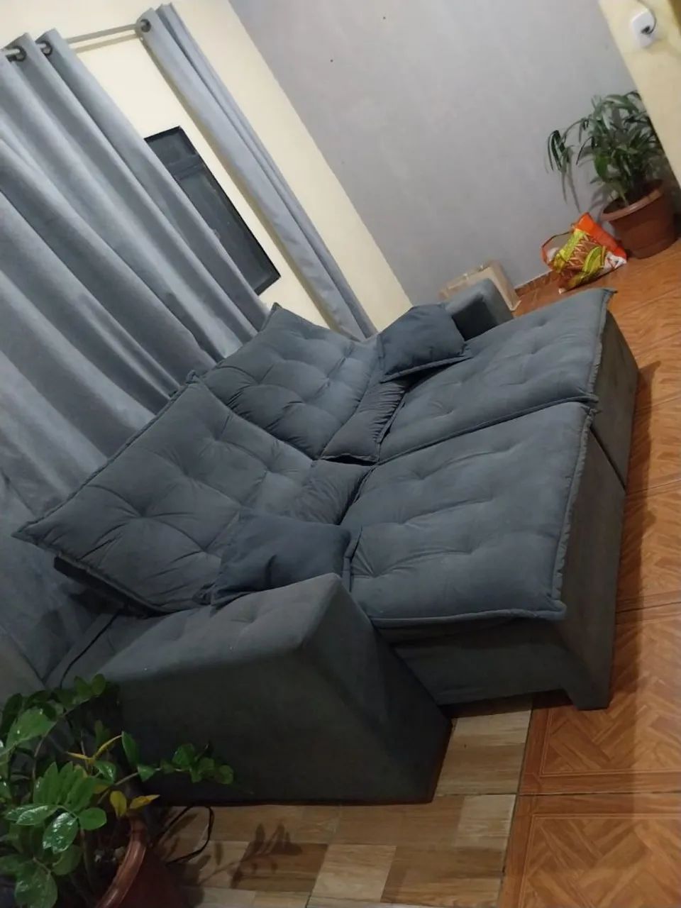 Vendo sofá retrátil 2,30x1, 80 - Foto 2