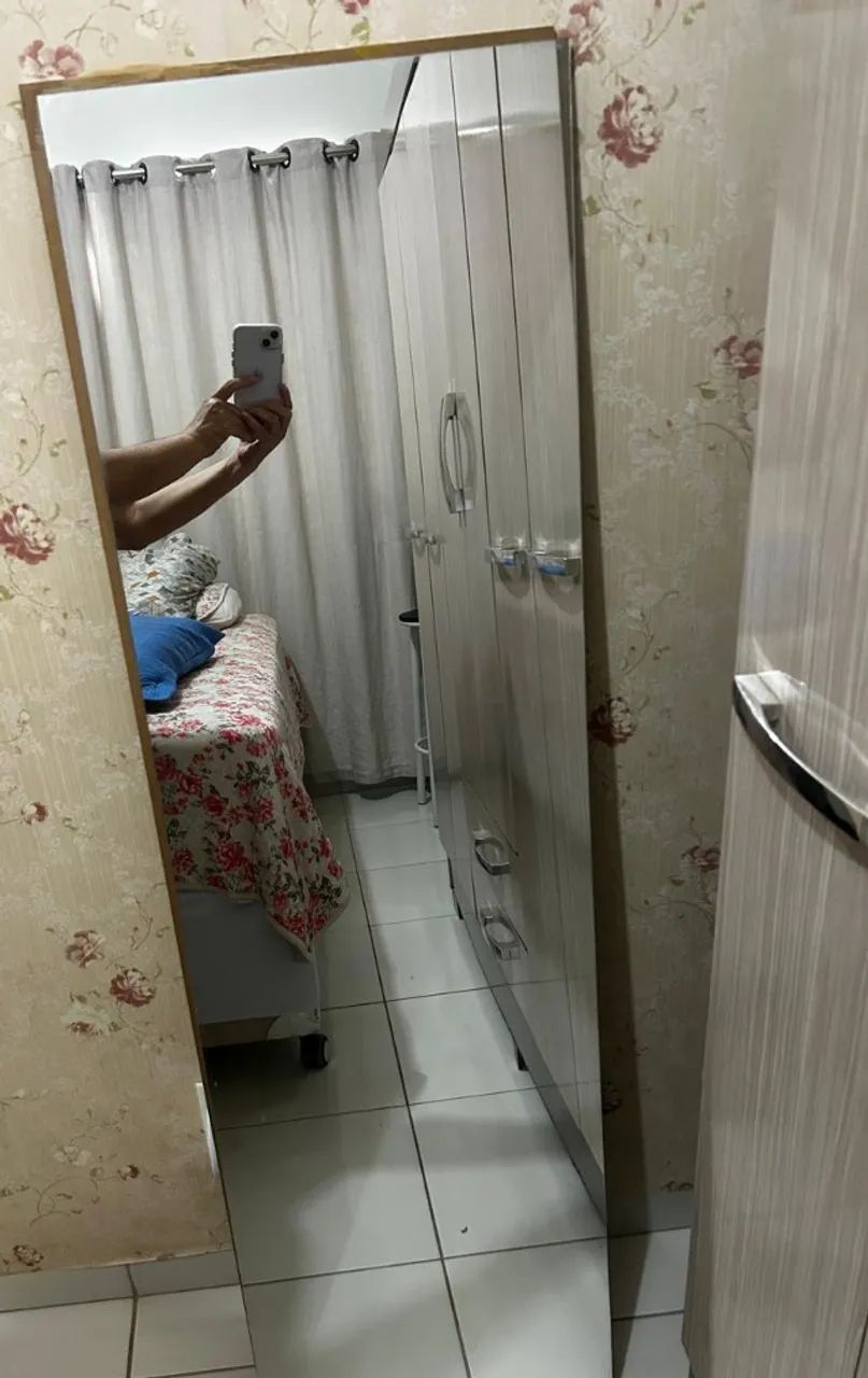 GUARDA ROUPA + ESPELHO - Foto 2
