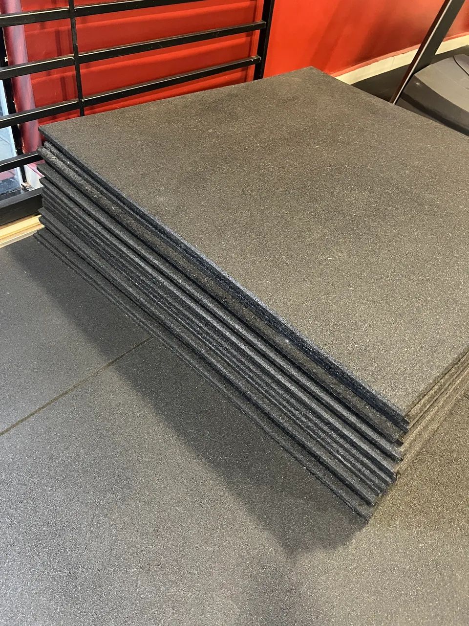 Piso emborrachado para academia