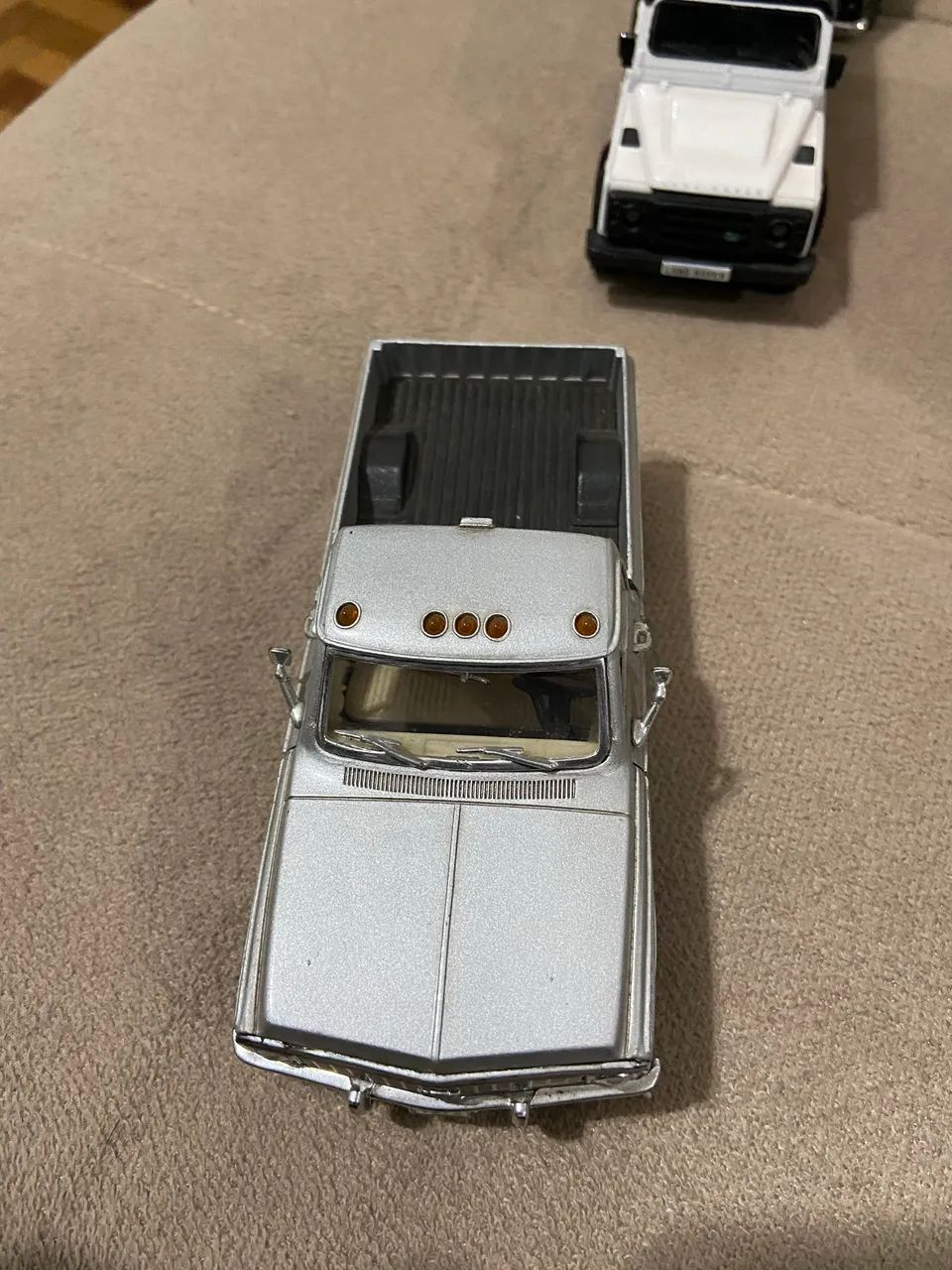 1972 Chevrolet Cheyenne Pick-up 1/32 - Hobbies e coleções - Centro