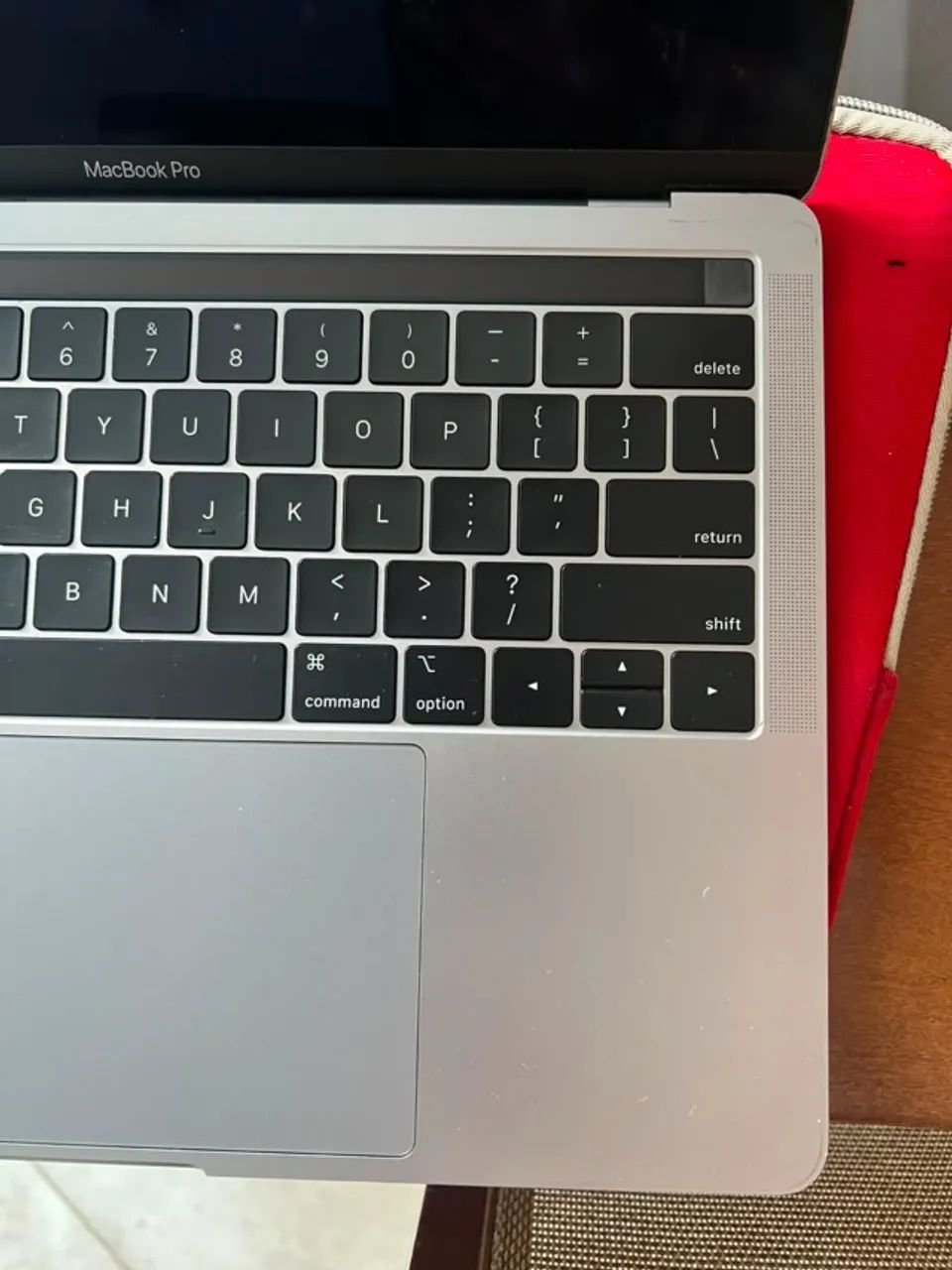 MacBook Pro (13 polegadas, 2019, Duas portas Thunderbolt 3) c/Touch Bar - Foto 3