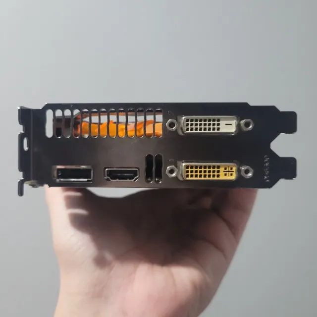Placa de Vídeo GTX 660 2GB GDDR5 192 Bit Zotac - GPU para jogos com ótimo custo-benefício! - Foto 3