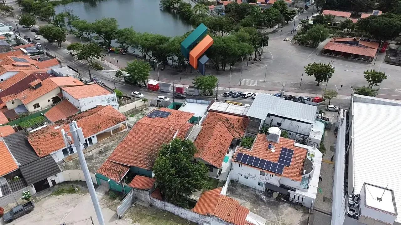 Casa no lago jacarey - Cambeba imóvel comercial - Foto 4