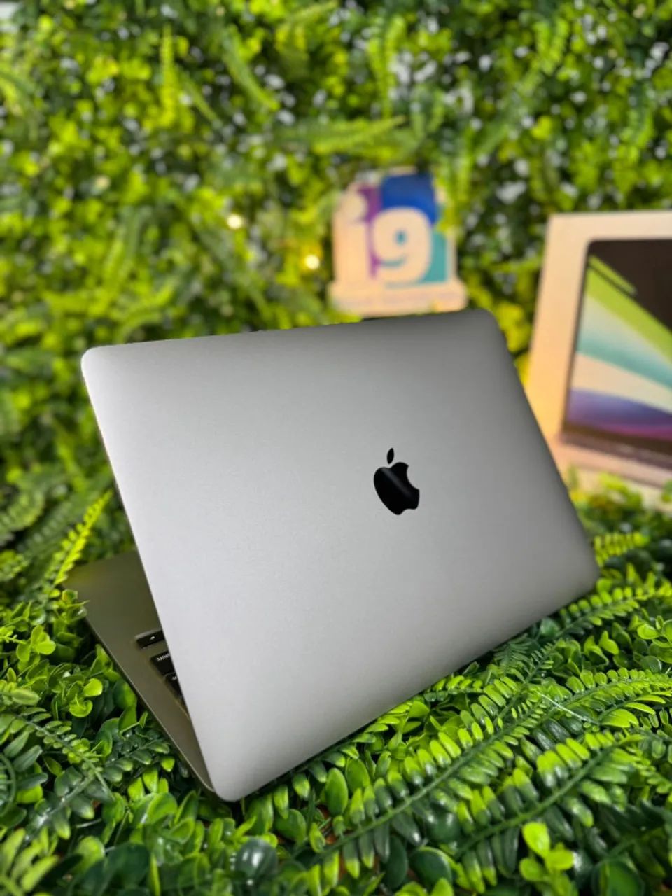 MacBook Pro 2020 13-inch A2338 Processador M1 8GB RAM 256GB SSD