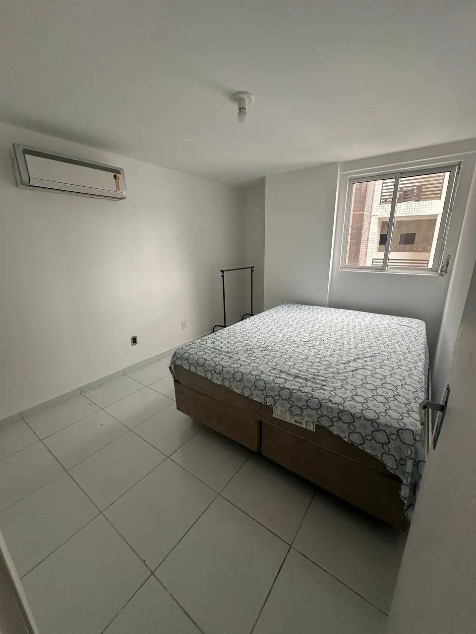 ALUGA-SE APARTAMENTO MOBILIADO EM INTERMARES - 200 METROS DO MAR ? - Foto 3