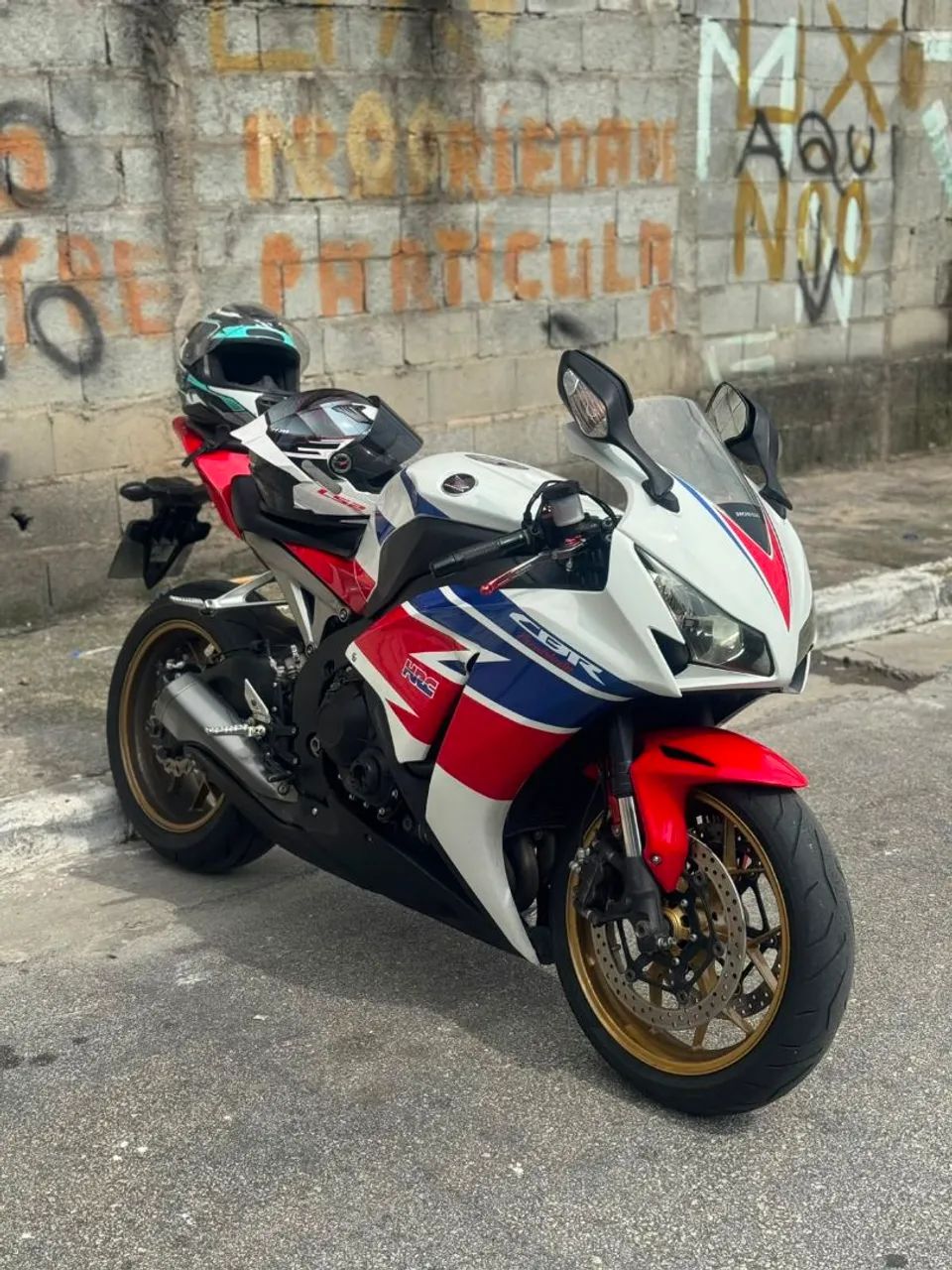 Moto CBR 