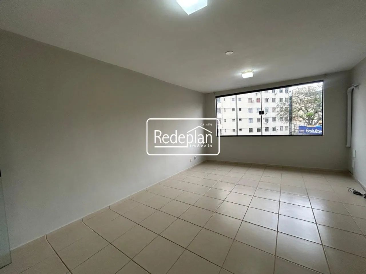 Sala Comercial no Centro de Barra Mansa! - Foto 4