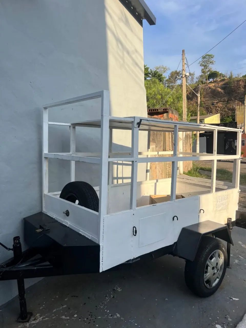 Tel * carretinha  branca tudo ok documento  ok pneus  - Foto 3