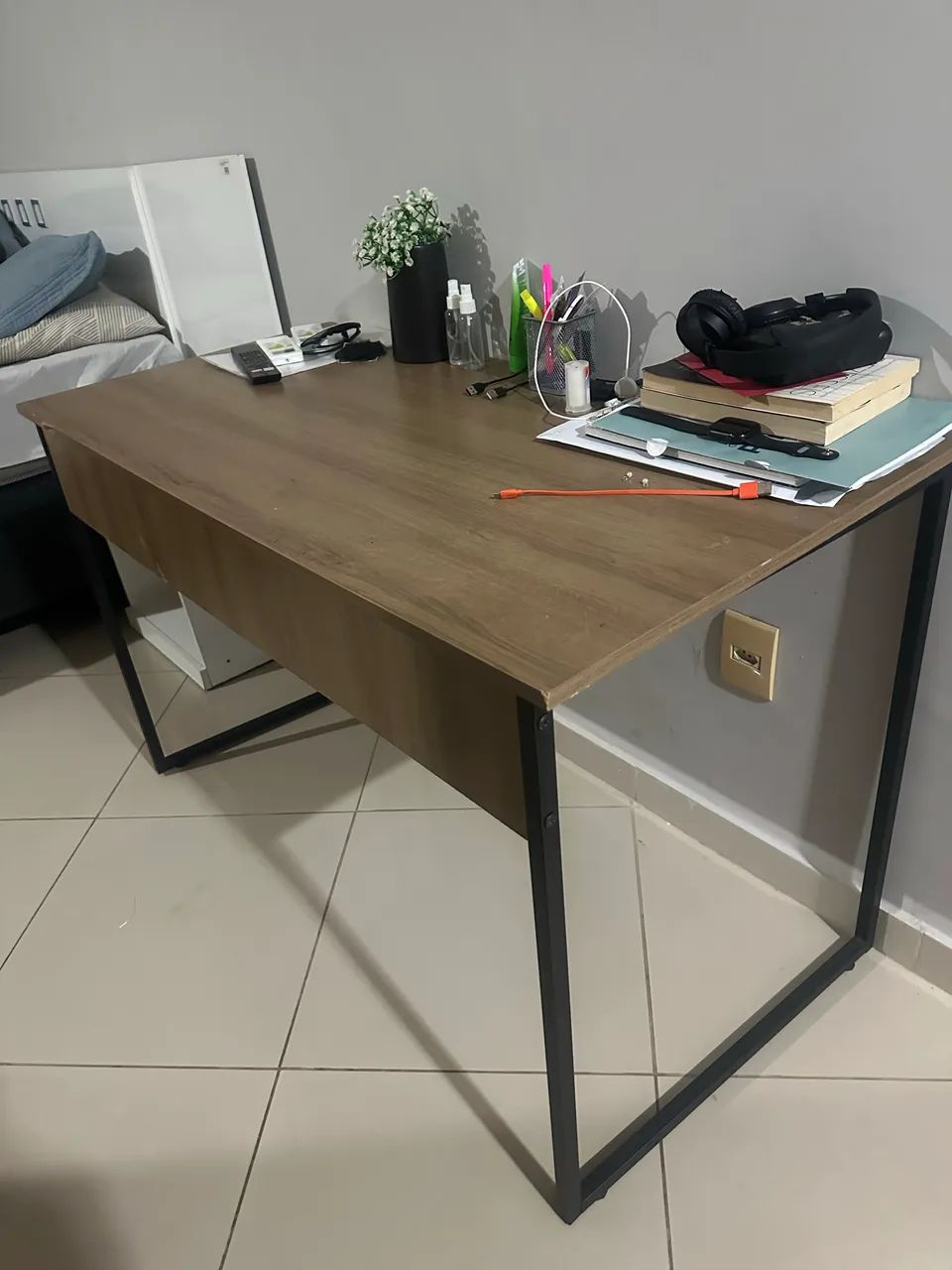 Mesa de estudo - Foto 2