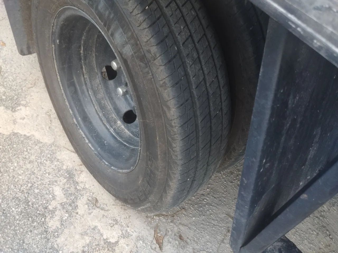 Caminhão baú  - Foto 5