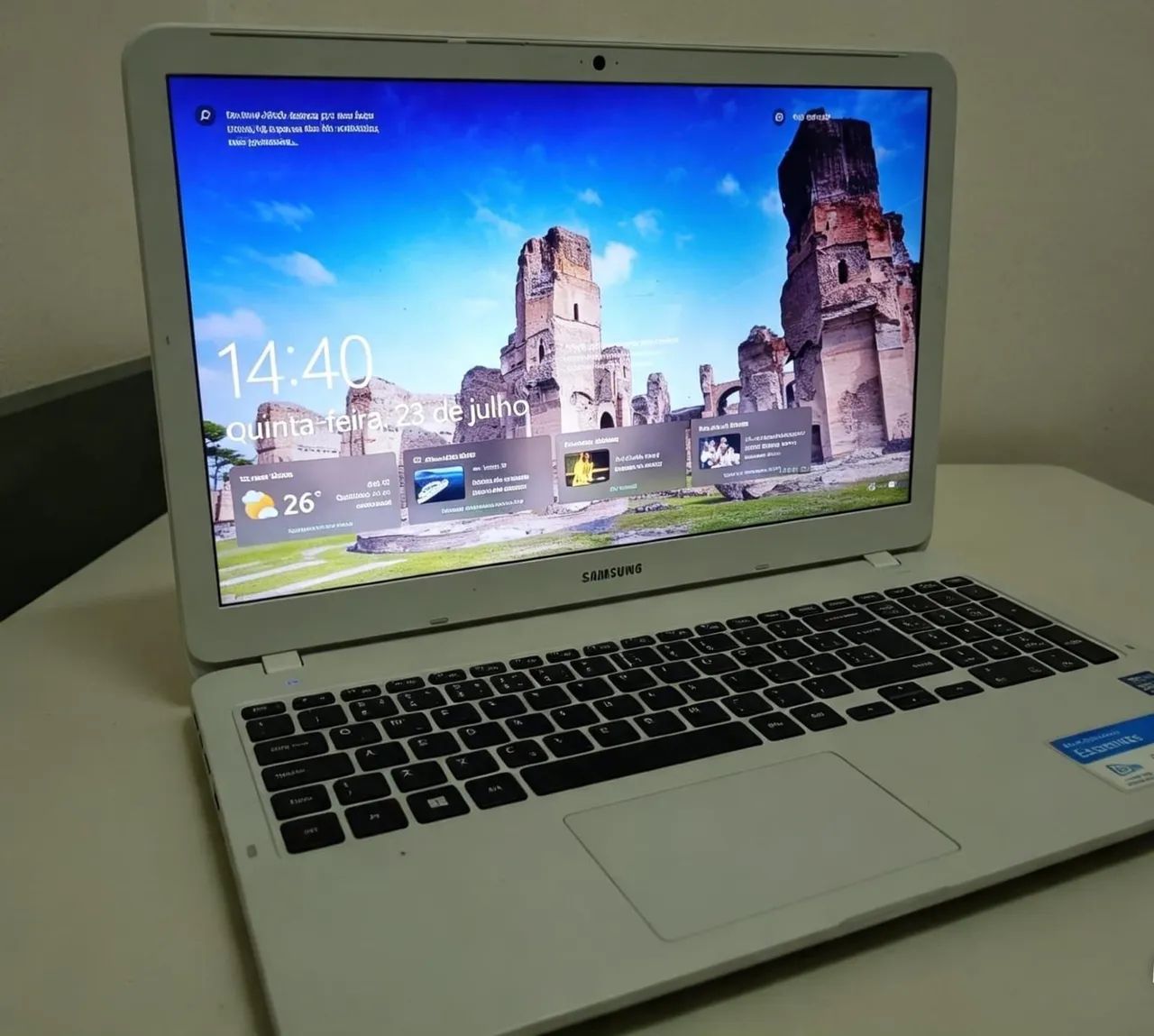 Notebook Samsung Essentials E30 Core i3 