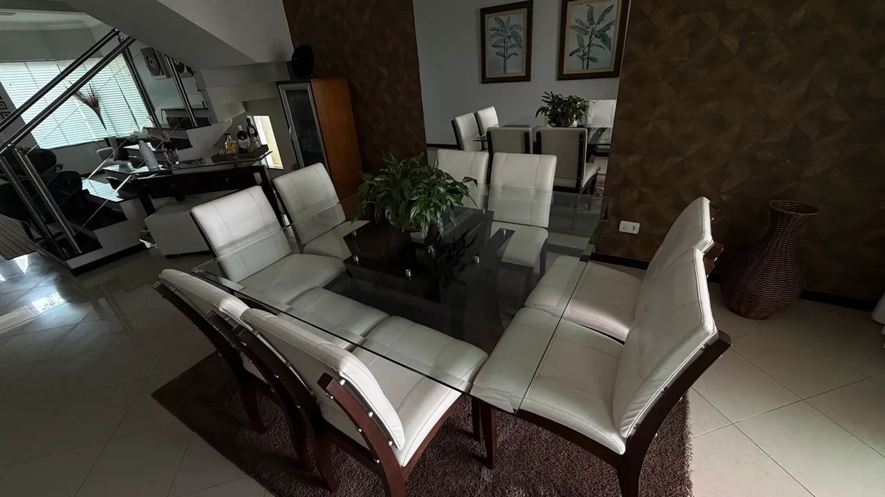Mesa sala de jantar (8 cadeiras )