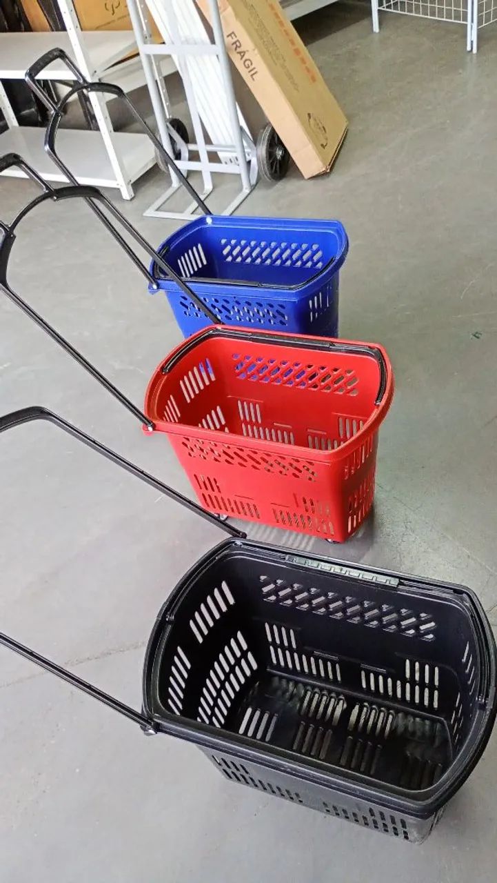CESTA PLASTICA COM RODAS AVISTA 160.00 ZAP *  - Foto 3