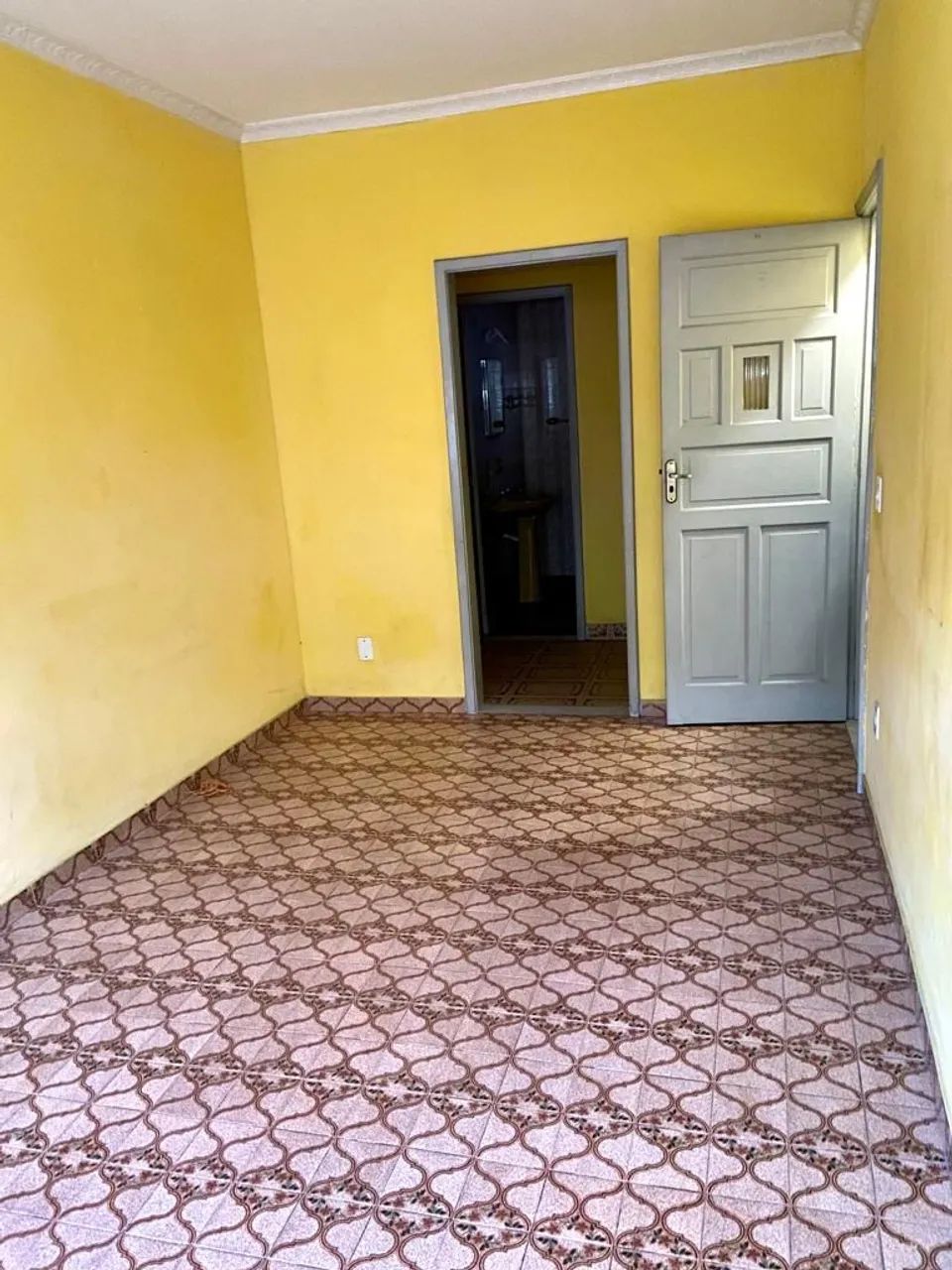 Apartamento de 2 Quartos, Claro, Ventilado e Muito Bem Conservado - Foto 4