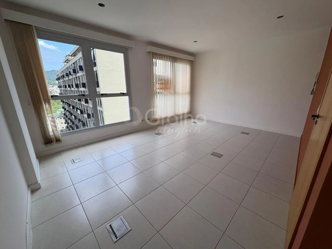 Sala comercial na Trindade - Foto 5