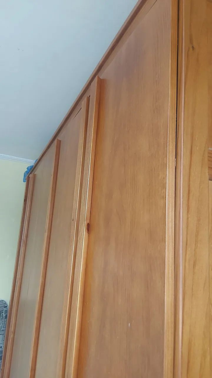 Armario e cama de madeira maciça  - Foto 3