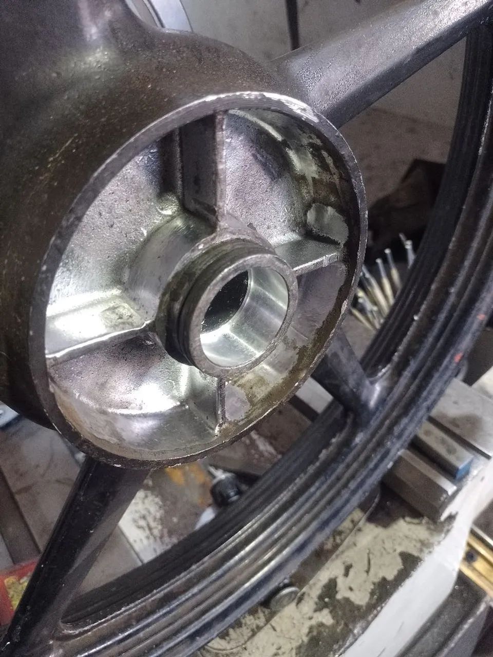 Recuperação em rodas de moto