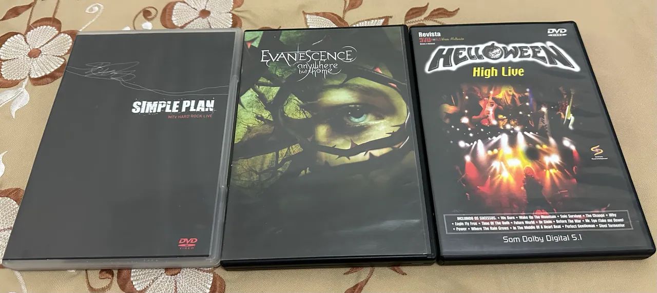 Lote 3 DVDs Rock / Metal - Evanescence (CD+DVD), Simple Plan (CD+DVD) e Helloween