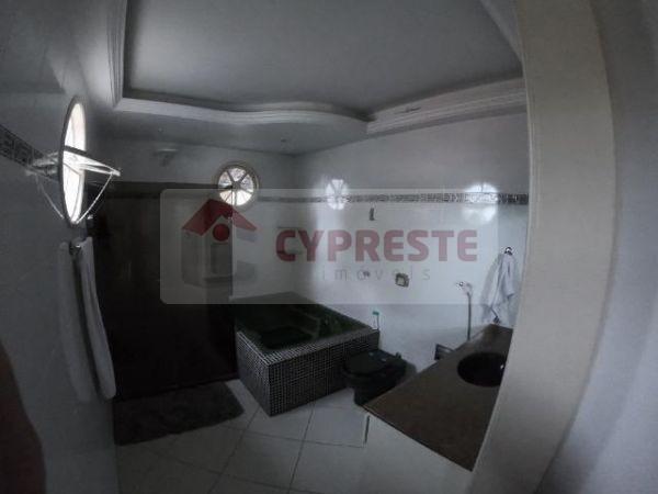 Duplex em Itaparica com 4 quartos com 2 suítes, 5 vagas de garagem. - Foto 5