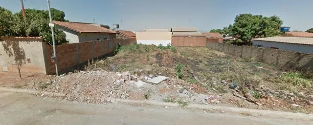 Lote - Jardim Tropical - 330m² - IPTU: R$ 170,00/Mês