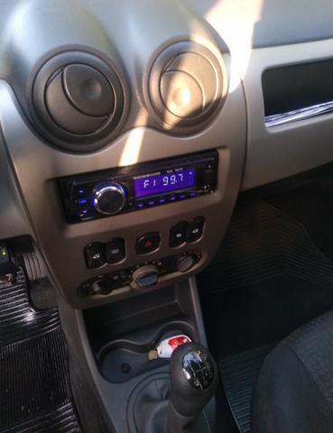 Vendo Renault Sandero 1.6 8v 2009 (GNV) - Foto 8