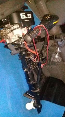 Vendo barco com motor +reboque 7.000. - Foto 6