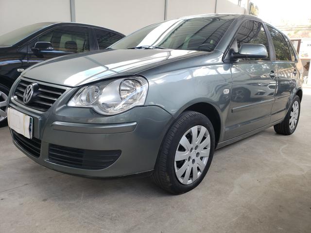 Polo Hatch 2009