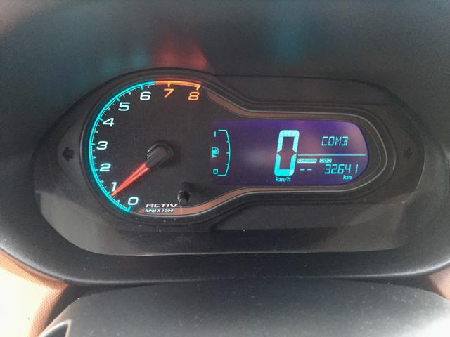 Onix 1.4 active mec 16/17 so 32.622 km - Foto 6