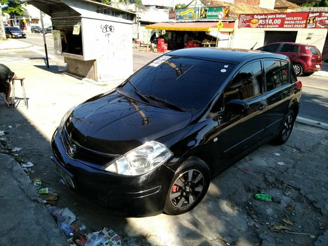 NISSAN TIIDA 2011 RARIDADE passo financiamento