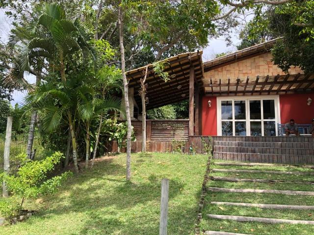 Casa 3/4 Praia do Forte, na beira da lagoa Aruá, contato direto com a natureza