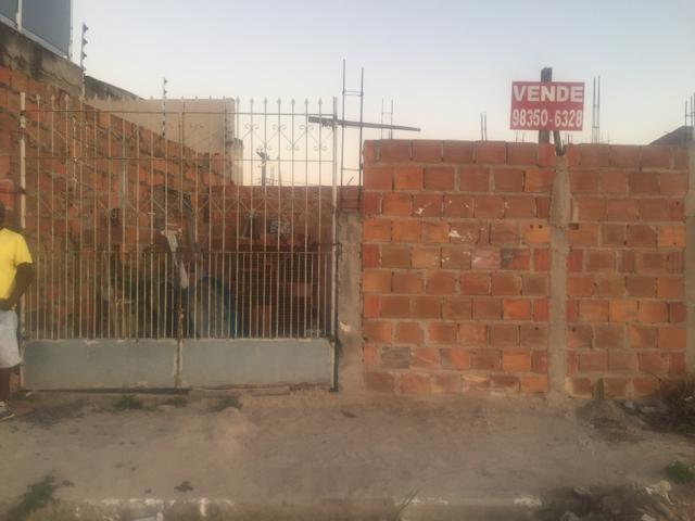 Vendo terreno Em frente ao parque da lagoa