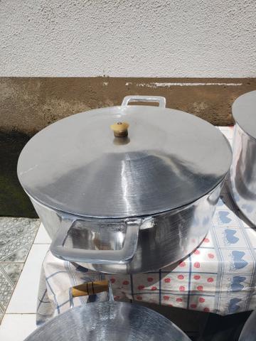 Panela grande de alumínio batido - Foto 2