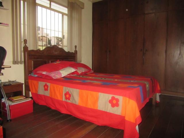 Lote 420m² com duas casas! confira! - Foto 19