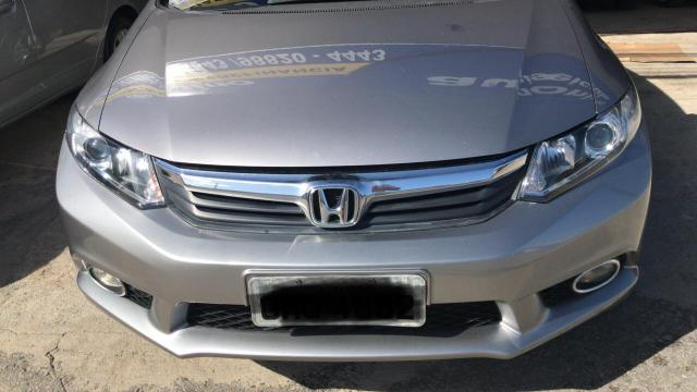 Vende-se Honda Civic, 2014, automático, completo - Foto 5