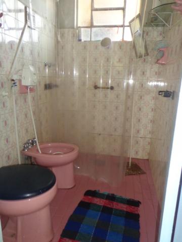 Excelente casa com 04 quartos - Foto 16