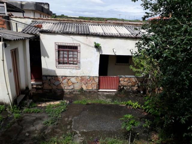 Casa com lote de 420 metros . - Foto 4