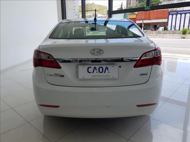 Hyundai Hb20s 1.0 Comfort Plus 12v - Foto 4