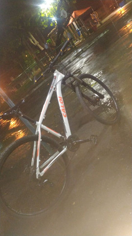Vende-se bicicleta Caloi aro 29