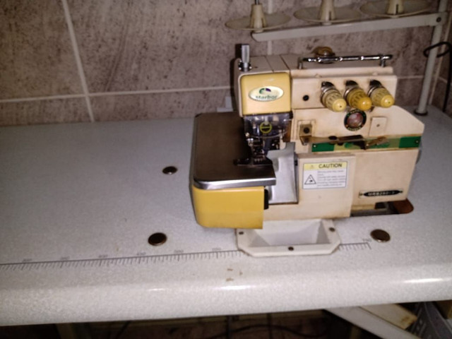 Máquina de costura Reta e Overlok - Foto 2