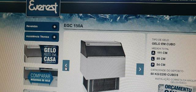 Máquina de gelo Everest EGC150A