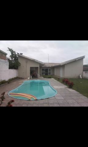 Alugo casa com piscina em pontal do parana
