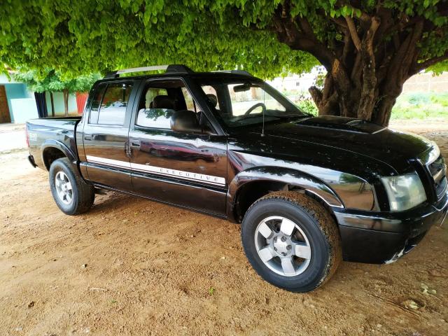 Carro S-10