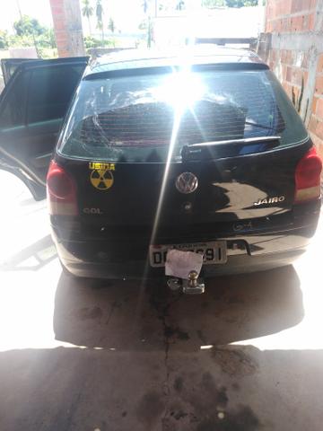 Vendo ou troco por carro de maior valor