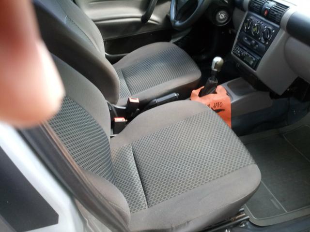 Chevrolet classic ls completo todo revisado ano:2012/2013 - Foto 4