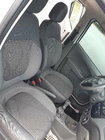 Fiat palio attractive 1.0 2016(completo) - Foto 17